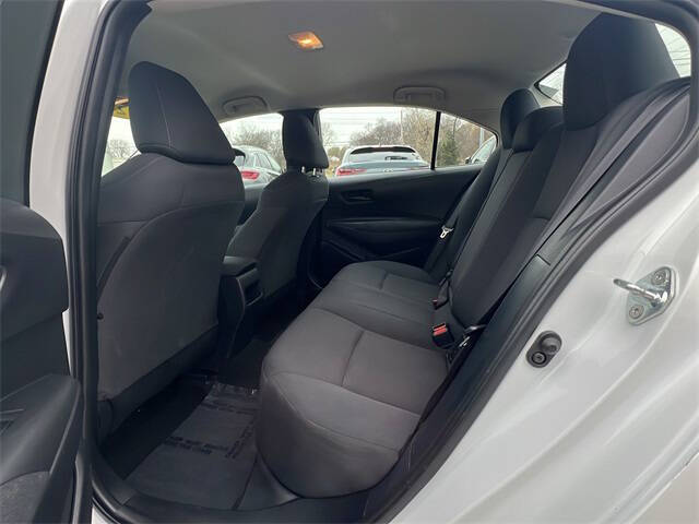 2022 Toyota Corolla LE