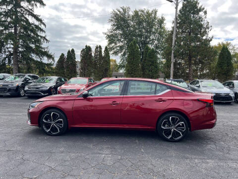 2023 Nissan Altima 2.5 SR