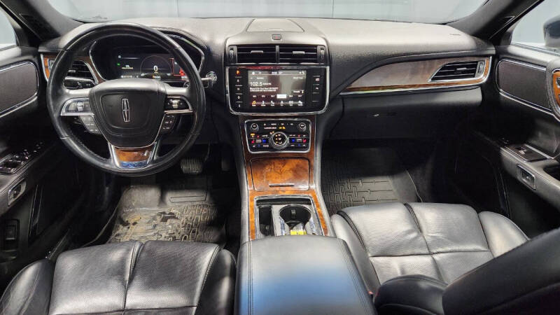 2017 Lincoln Continental Reserve