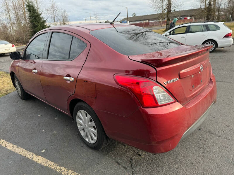 2017 Nissan Versa 1.6 S