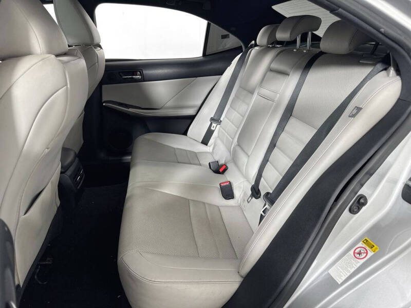 2016 Lexus IS 350