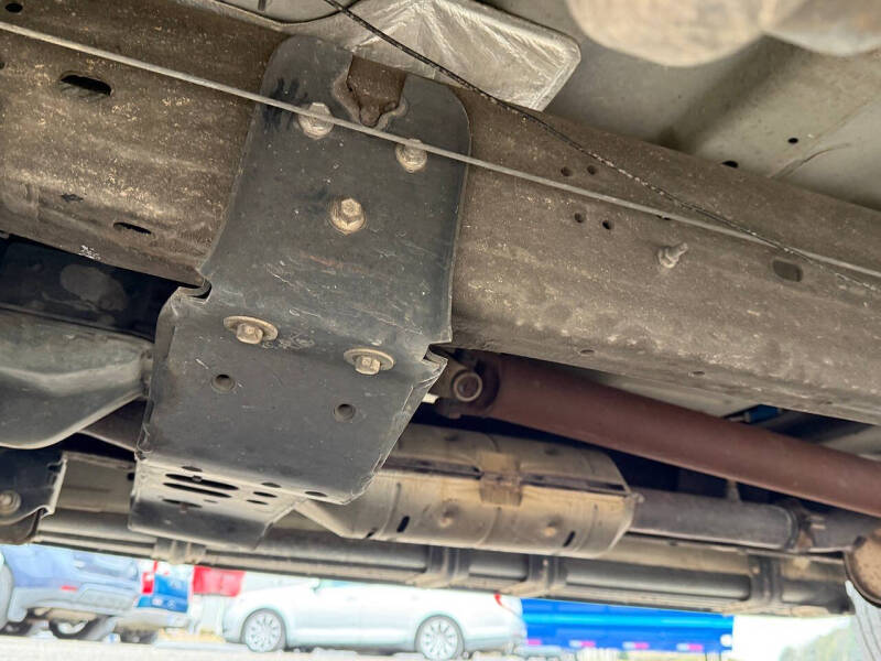 2005 Ford Excursion XLT