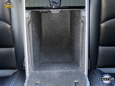 2019 Tesla Model 3 Mid Range