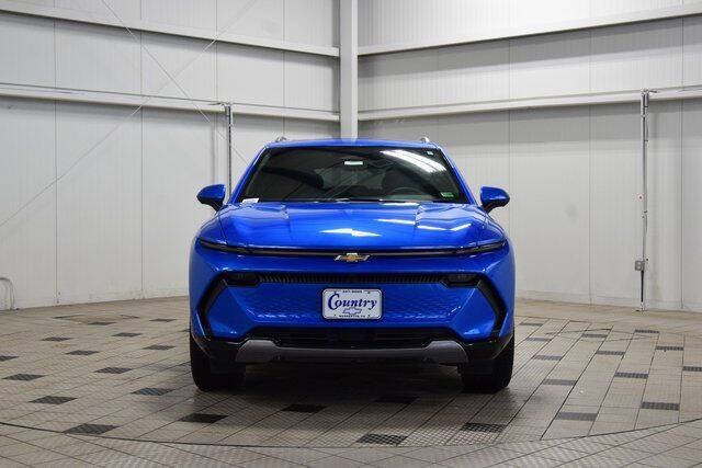 2026 Chevrolet Equinox EV LT 2