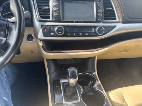 2019 Toyota Highlander XLE