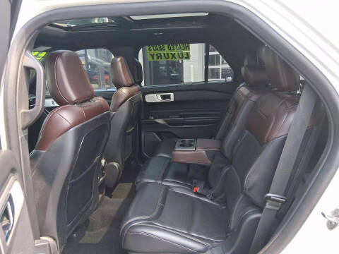 2020 Ford Explorer Platinum