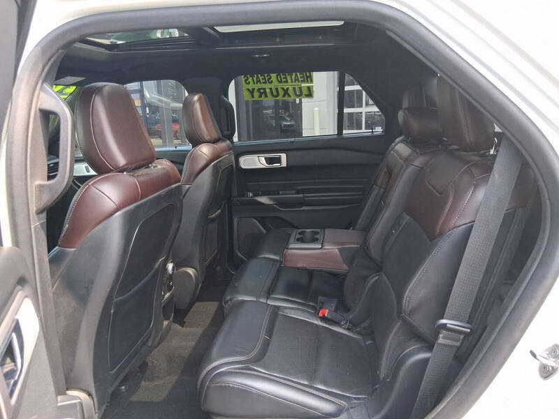 2020 Ford Explorer Platinum