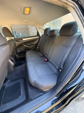 2012 Volkswagen Passat S