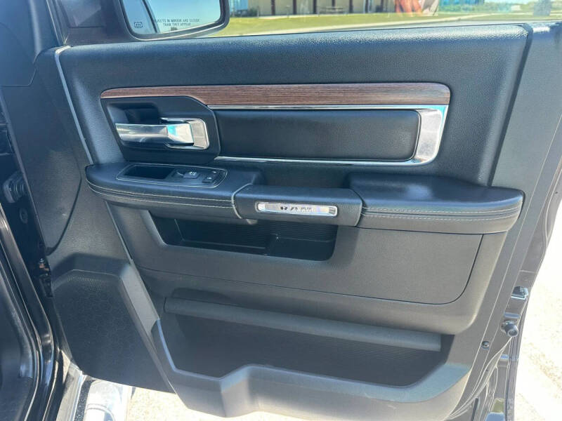 2013 RAM 1500 Laramie