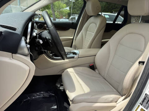2019 Mercedes-Benz GLC GLC 300