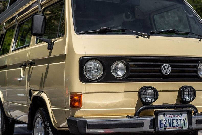 1982 Volkswagen Vanagon Camper