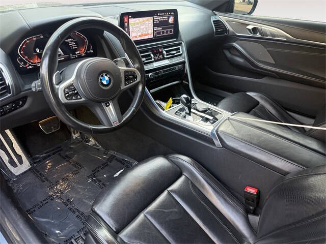 2023 BMW 8 Series 840i