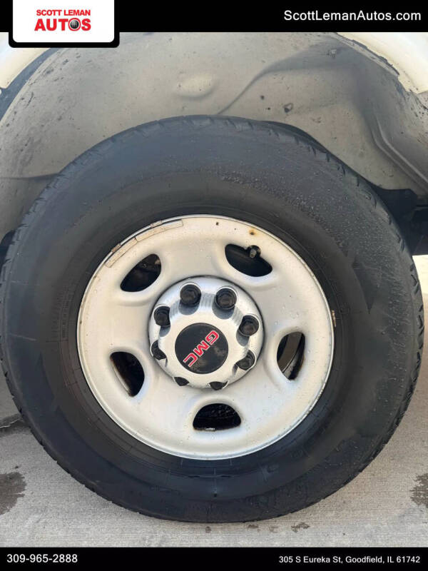 2017 GMC Savana 2500