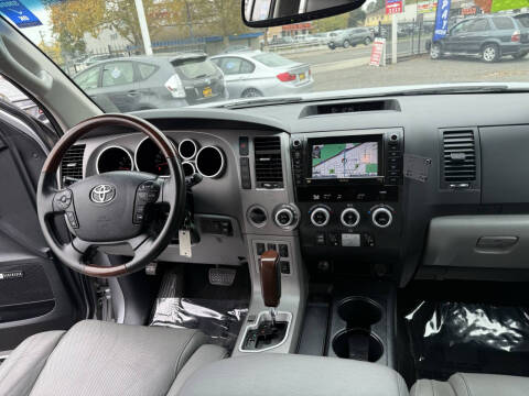 2012 Toyota Sequoia Platinum