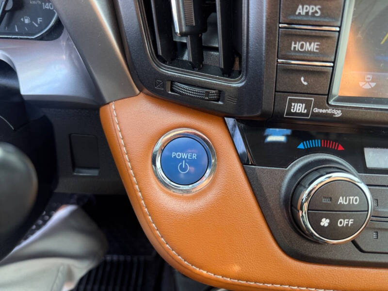 2017 Toyota RAV4 Hybrid Limited