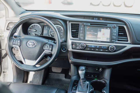 2016 Toyota Highlander