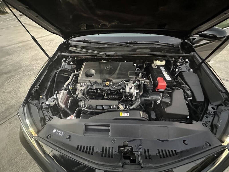 2018 Toyota Camry SE