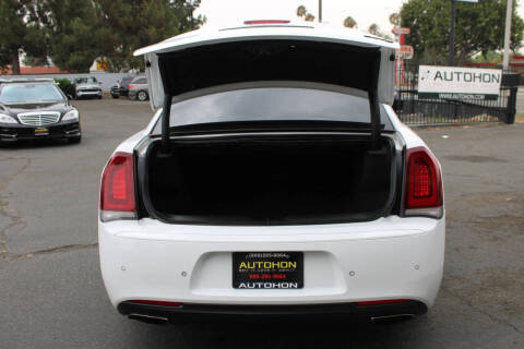 2021 Chrysler 300 S V6