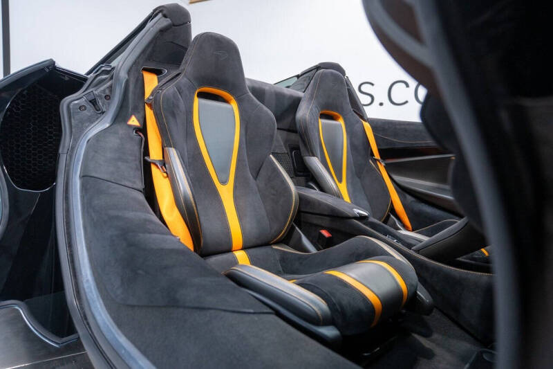 2020 McLaren 720S Spider