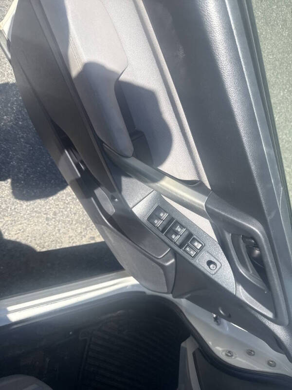 2016 Subaru Forester 2.5i