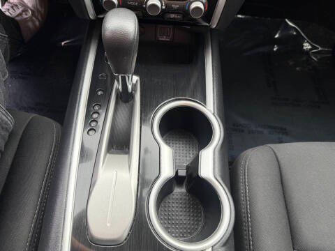 2020 Nissan Pathfinder S