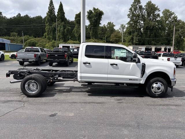 2025 Ford F-350 Super Duty XLT
