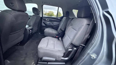 2020 Chevrolet Traverse LT Cloth