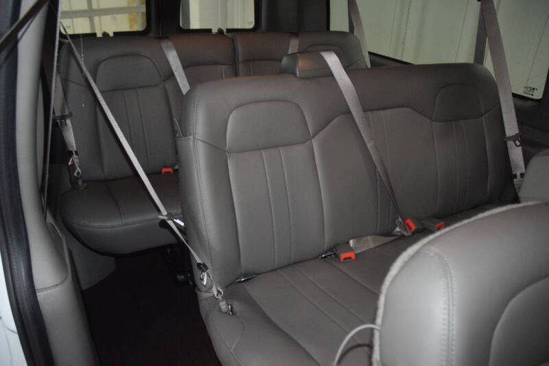 2026 Chevrolet Express LS 3500