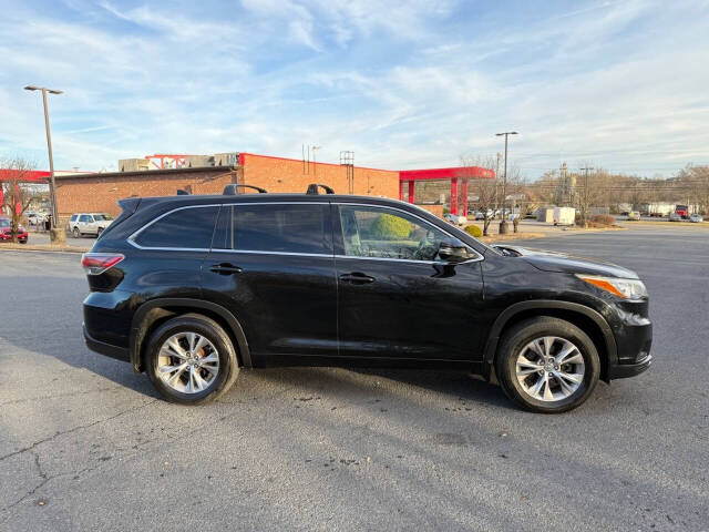 2015 Toyota Highlander for sale at V & L Auto Sales in Harrisonburg, VA