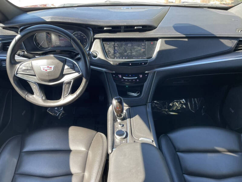 2021 Cadillac XT5 Luxury