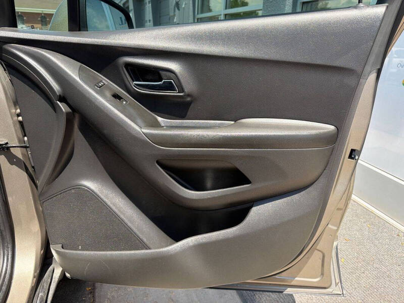 2022 Chevrolet Trax LS