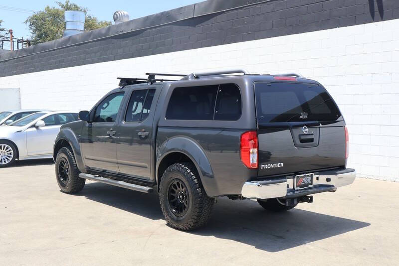 2014 Nissan Frontier SV