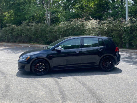 2015 Volkswagen Golf GTI SE