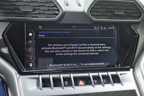 2024 Lamborghini Urus S