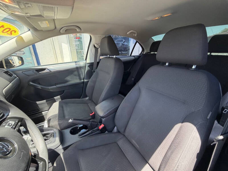 2015 Volkswagen Jetta