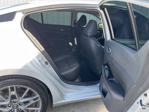 2023 Nissan Altima 2.0 SR