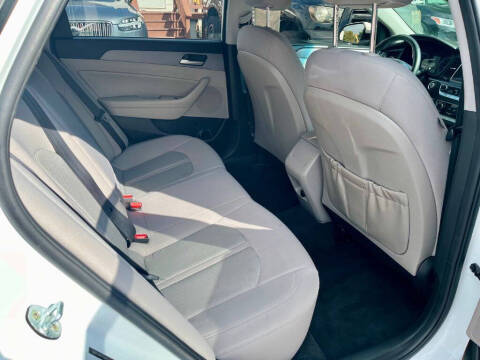 2018 Hyundai Sonata Sport