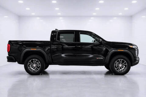 2024 GMC Canyon AT4