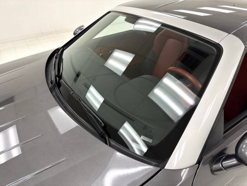 2004 Chrysler Crossfire