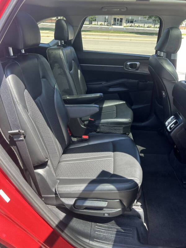 2022 Kia Sorento X-Line EX