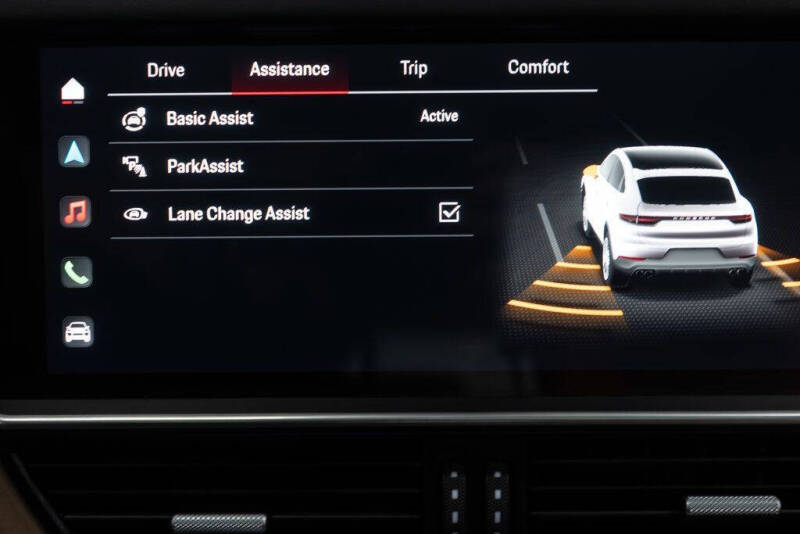 2023 Porsche Cayenne E-Hybrid Coupe Platinum Edition
