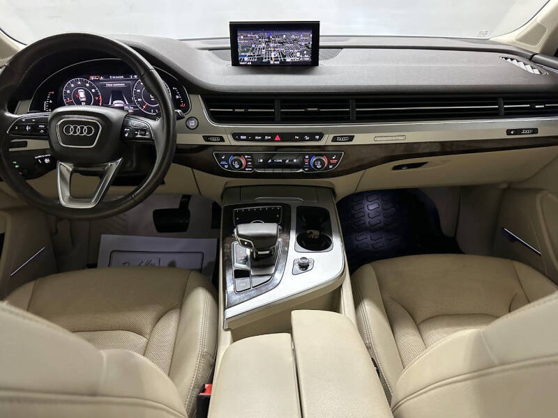 2017 Audi Q7 2.0T quattro Premium Plus