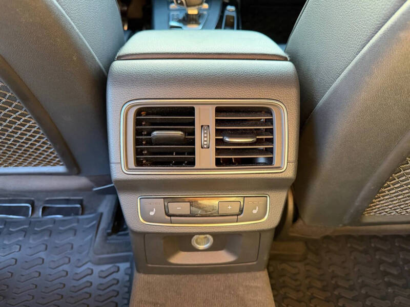 2019 Audi Q5 quattro Prestige 45 TFSI