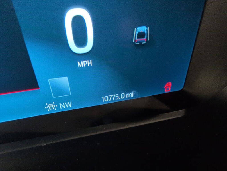 2023 Ford F-150 Lightning Lariat