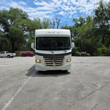 2012 Thor Motor Coach A.C.E 29.1