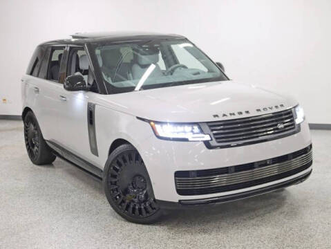 2025 Land Rover Range Rover P615 SV
