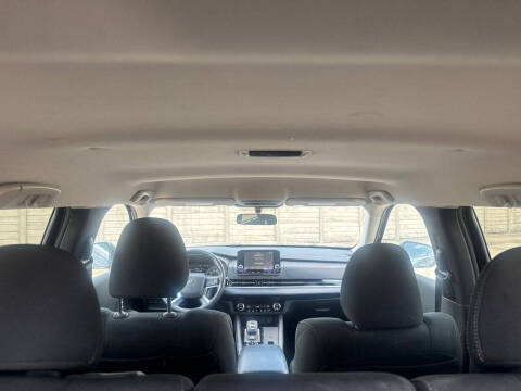 2023 Mitsubishi Outlander ES