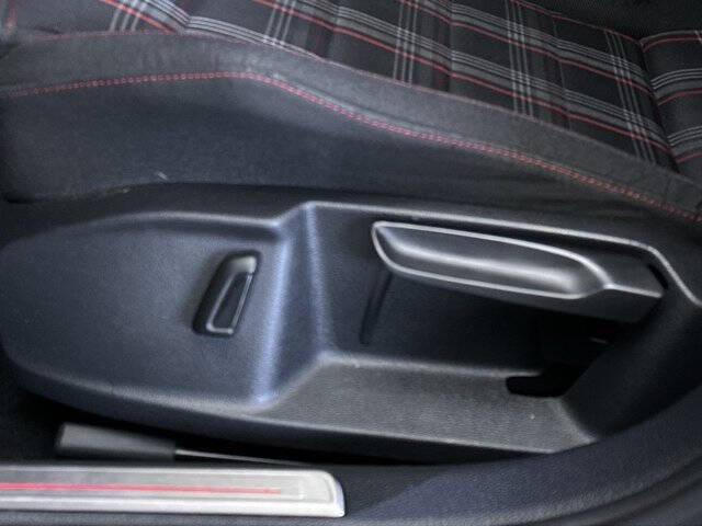 2017 Volkswagen Golf GTI S