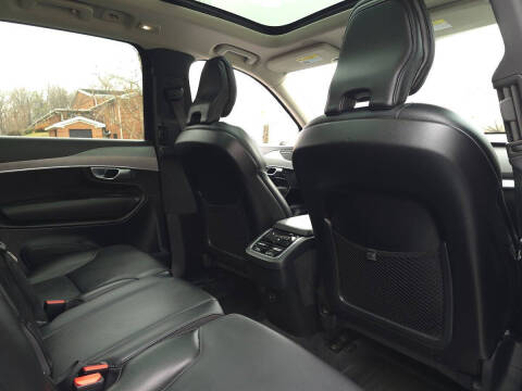 2024 Volvo XC90 B5 Core Bright Theme