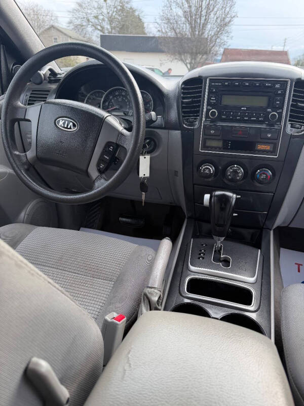 2009 Kia Sorento LX